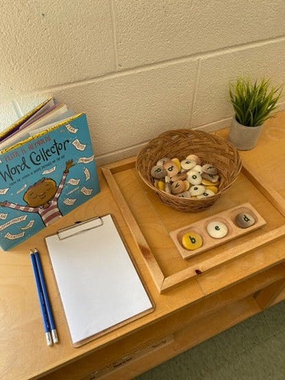 3 Pebble Word Building Tray - Image 4