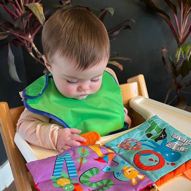 Crumb Catcher Bibs Set of 6 - Image 6