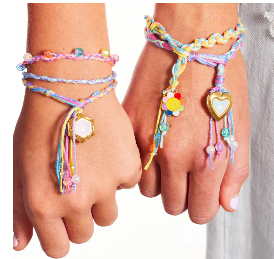 Friendship Bracelets by Creativity for Kids - Image 4