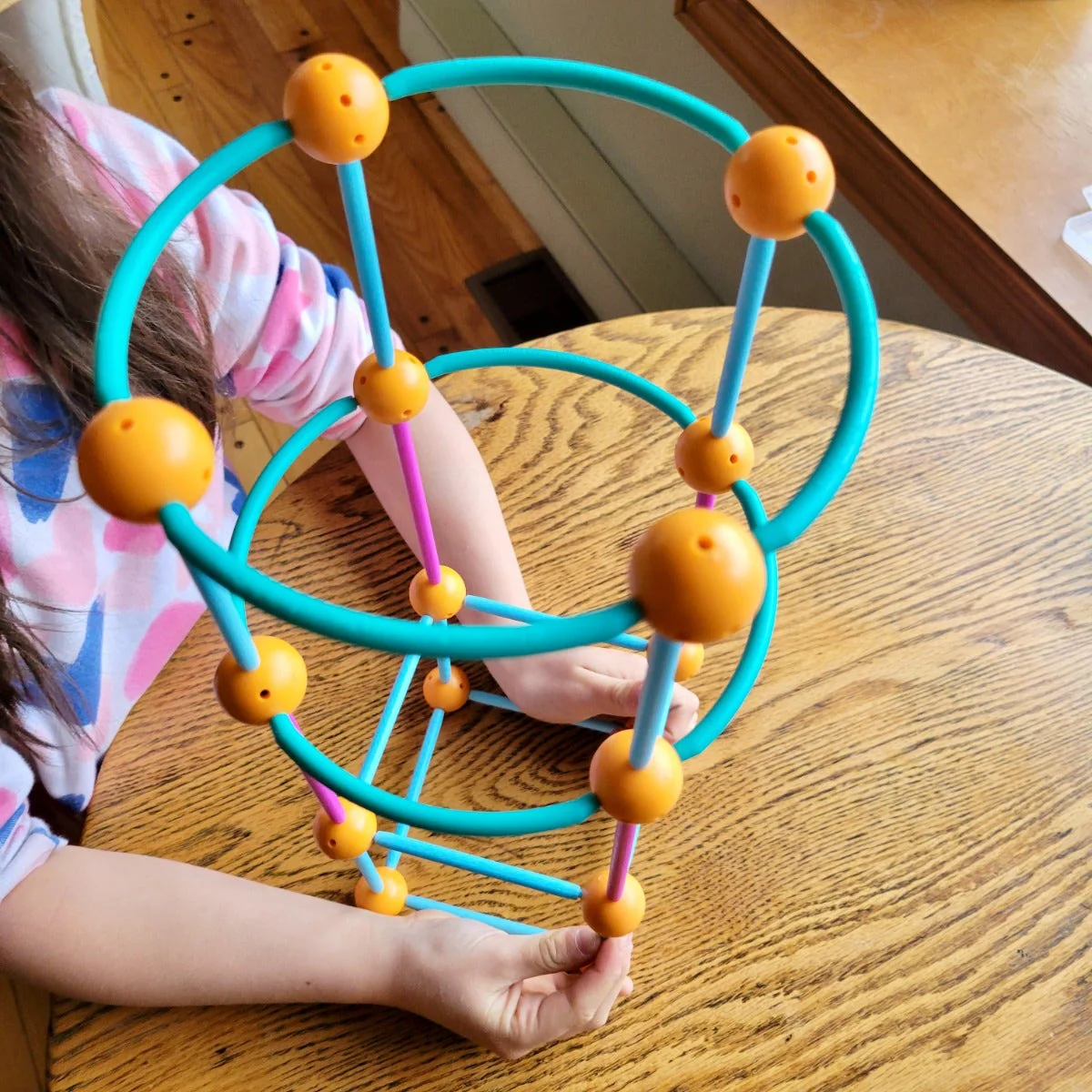 Geometric Shapes Building Set - Image 5
