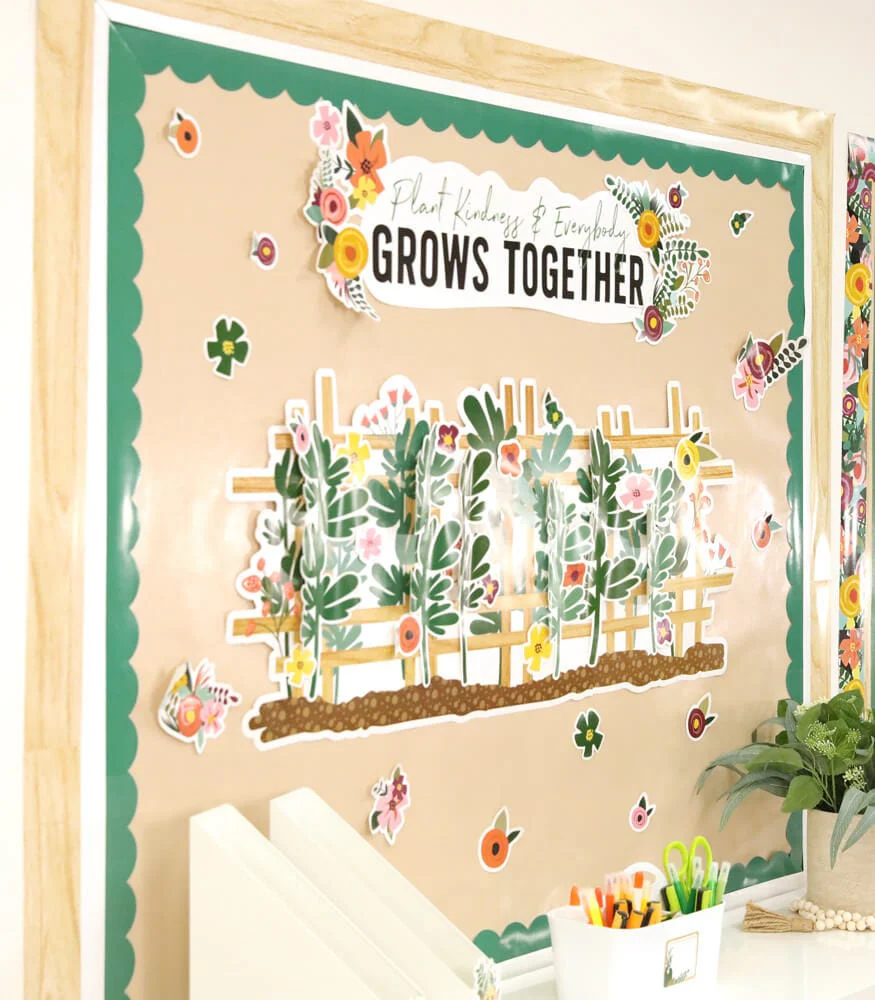 Grow Together Jade Green Scalloped Borders - Image 4
