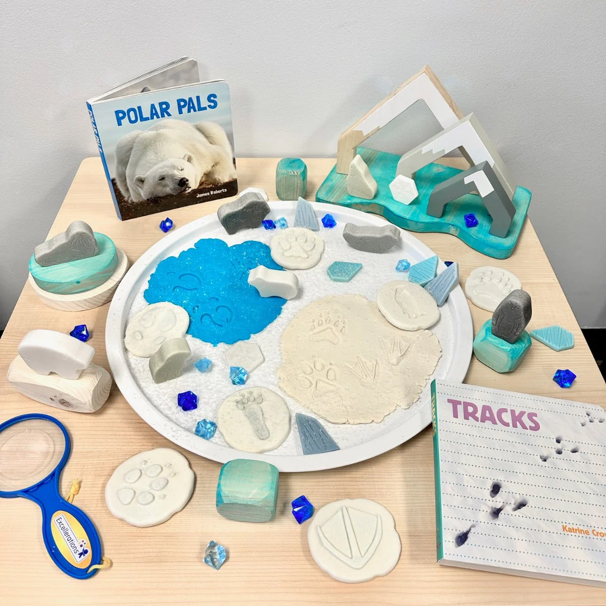 Ice Scene Set - Image 2