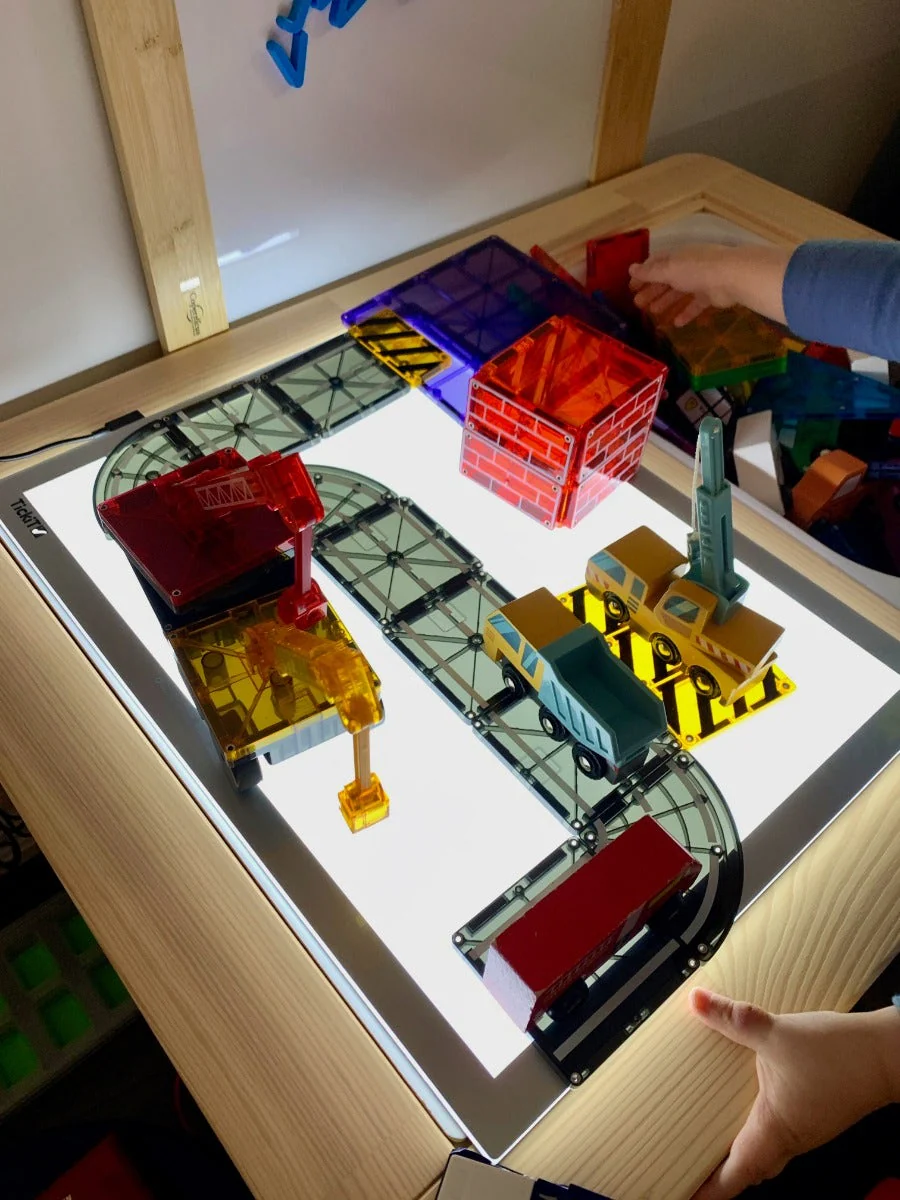 Magna-Tiles Builder 32 Piece Set - Image 3