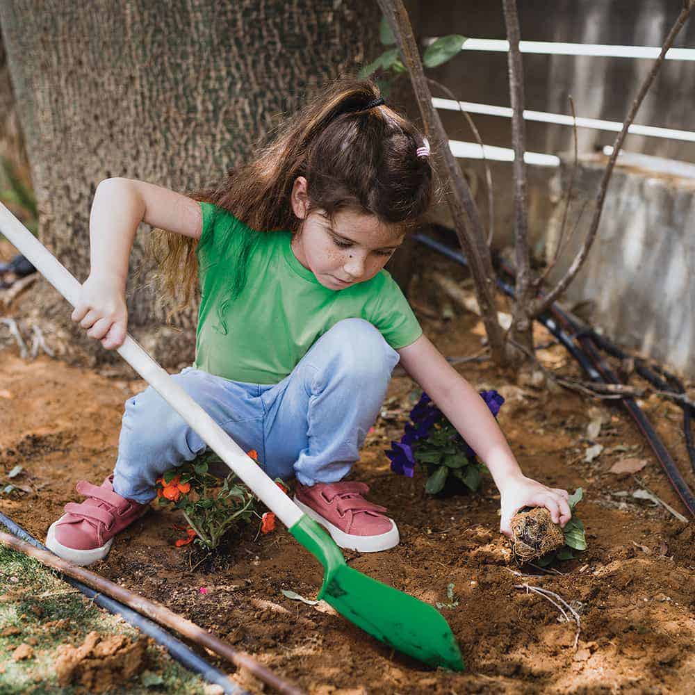 Miracle-Gro Shovel - Image 2