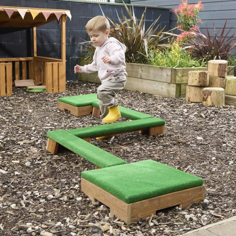 Move & Make Meadow Complete Toddler Set - Image 2