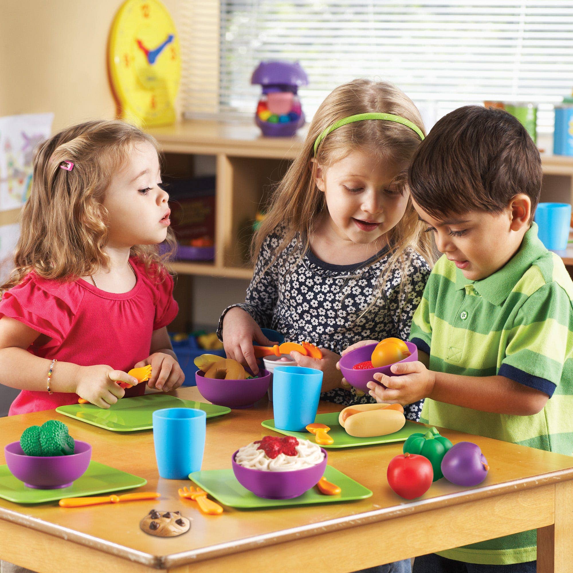 New Sprouts Classroom Play Food Set - Image 4