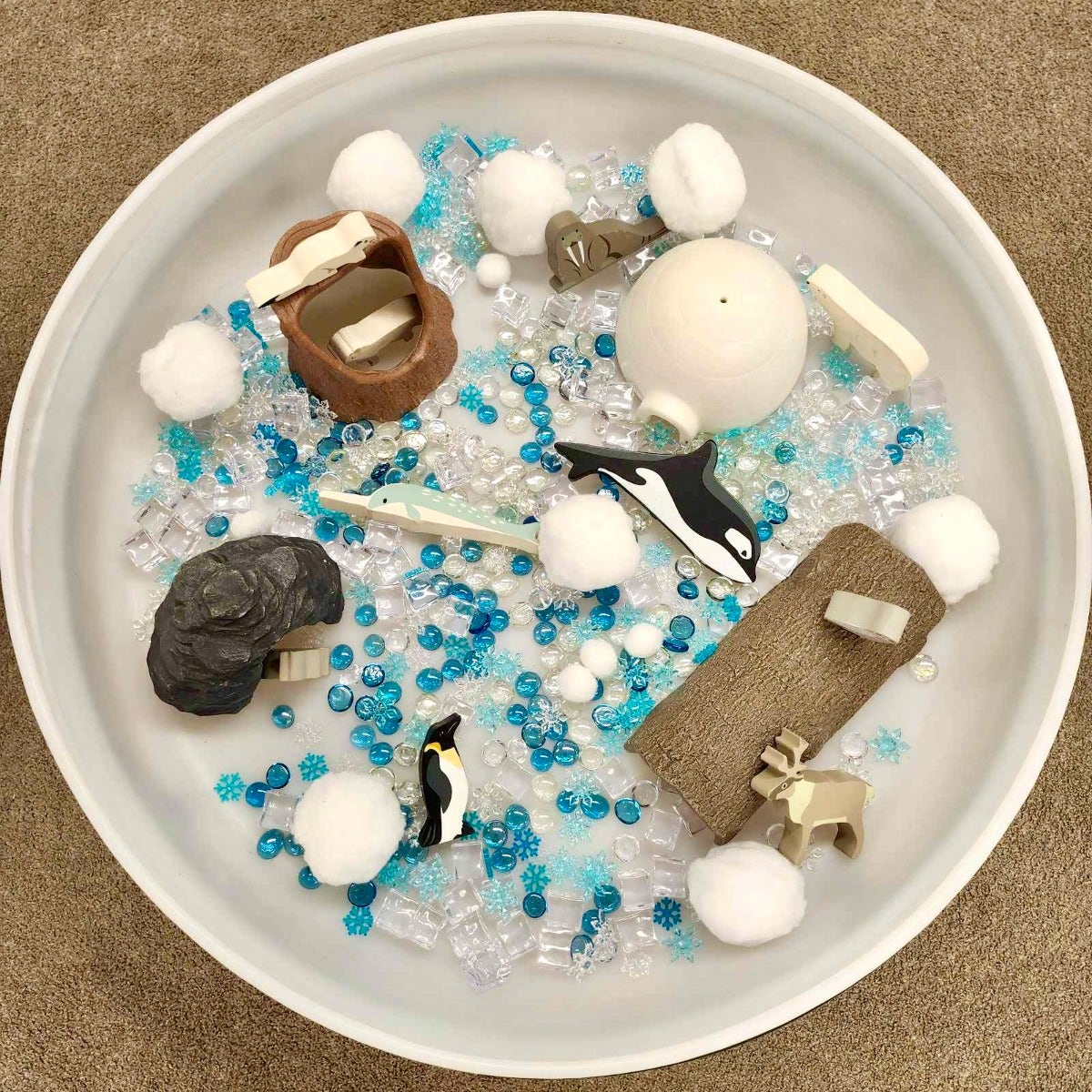 Polar Animals - Image 2