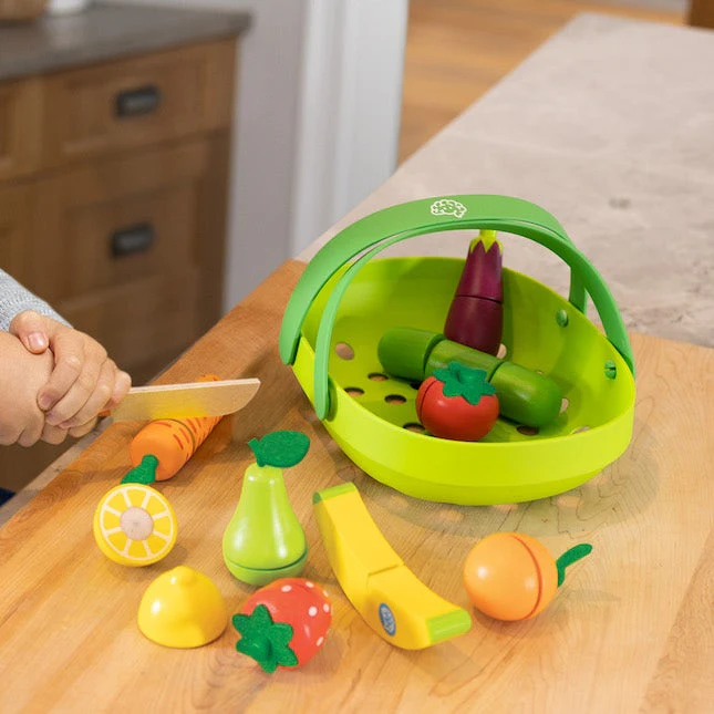 Pretendables Fruit and Veggie Basket by Fat Brain Toys - Image 3