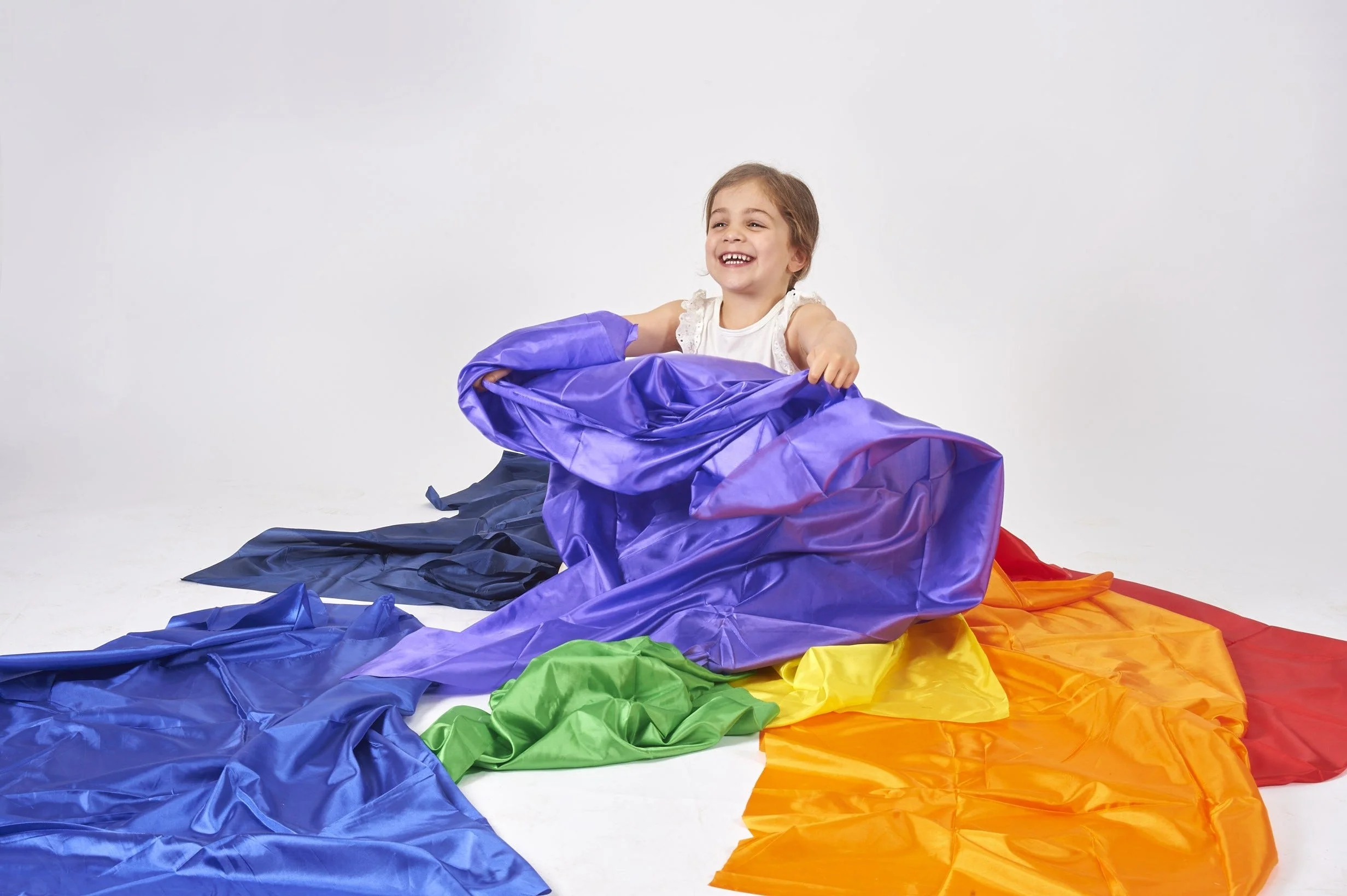 Rainbow Fabric Pack of 7 1m x 145cm - Image 3