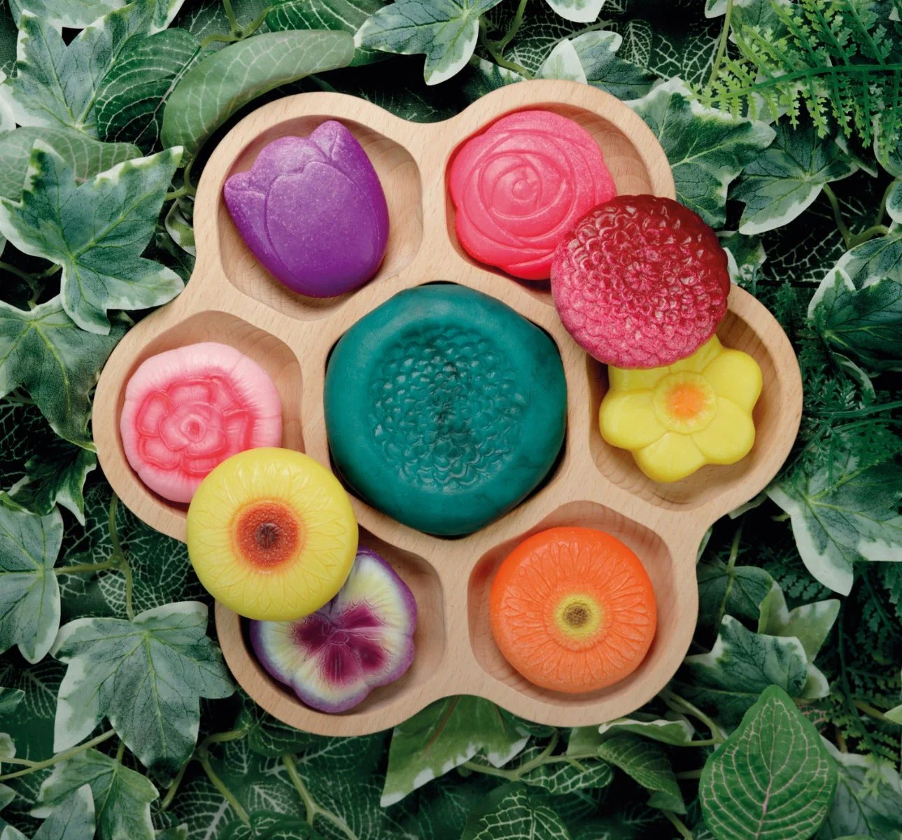 Sensory Play Flowers Stones - Image 9