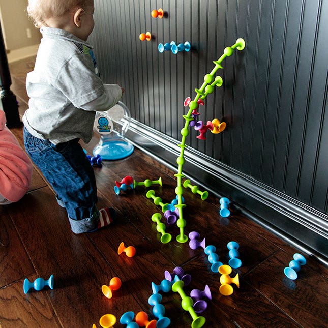Squigz Deluxe Set by Fat Brain Toys - Image 2