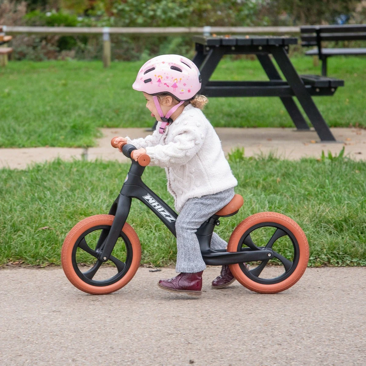 Whizz Balance Bike - Image 3