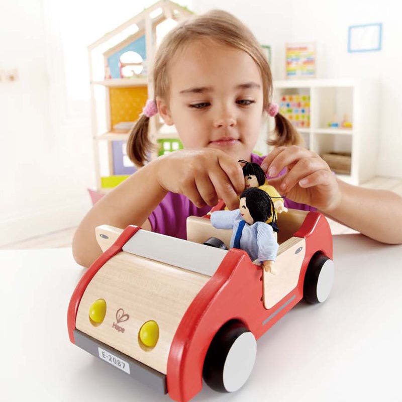 Wooden Dollhouse Family Car by Hape - Image 4