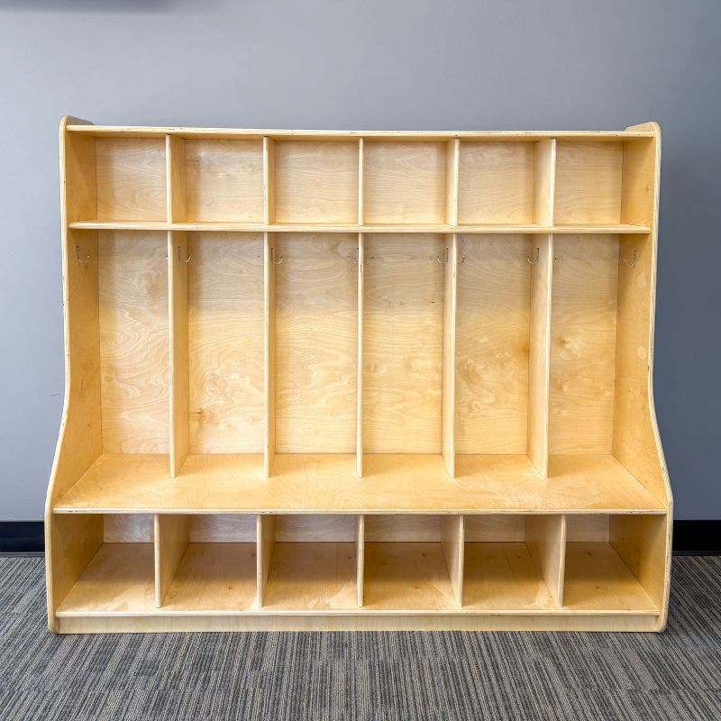 Woodlyn Cubbie Locker - Image 9