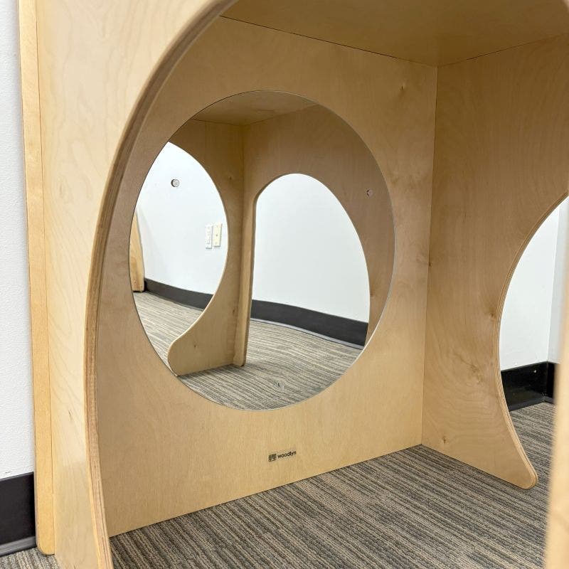 Woodlyn Explorer Cave 30inL x 30inW x 30inH - Image 5