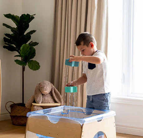 Woodlyn Square Sand & Water Table - Image 13