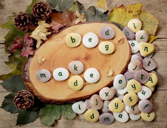 Word Building Pebble Set